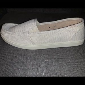 New Roxy minnow size 6